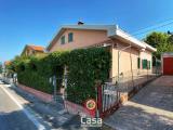 Casa, CASTELFIDARDO, 200.000 €, 211,00 mq