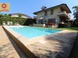 Casa, FORTE DEI MARMI, <i>A richiesta</i>, 300,00 mq