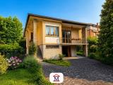 Casa, BERGAMO, 370.000 €, 257,00 mq