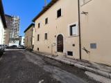 Appartamento, L